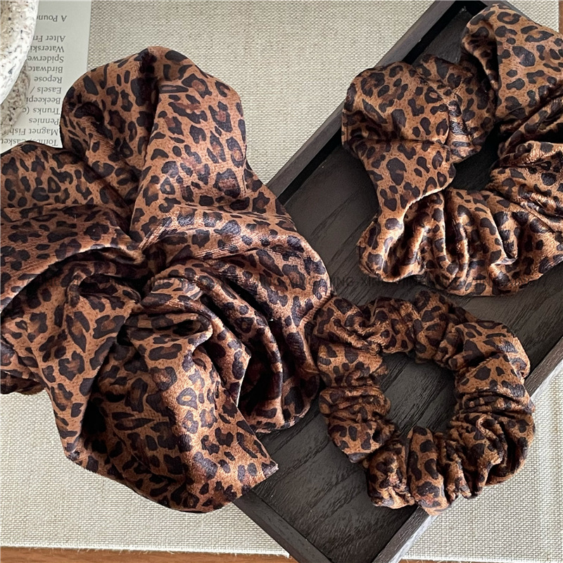 高级质感 秋冬丝绒布艺豹纹褶皱大肠圈发圈 丸子头发绳马尾皮筋