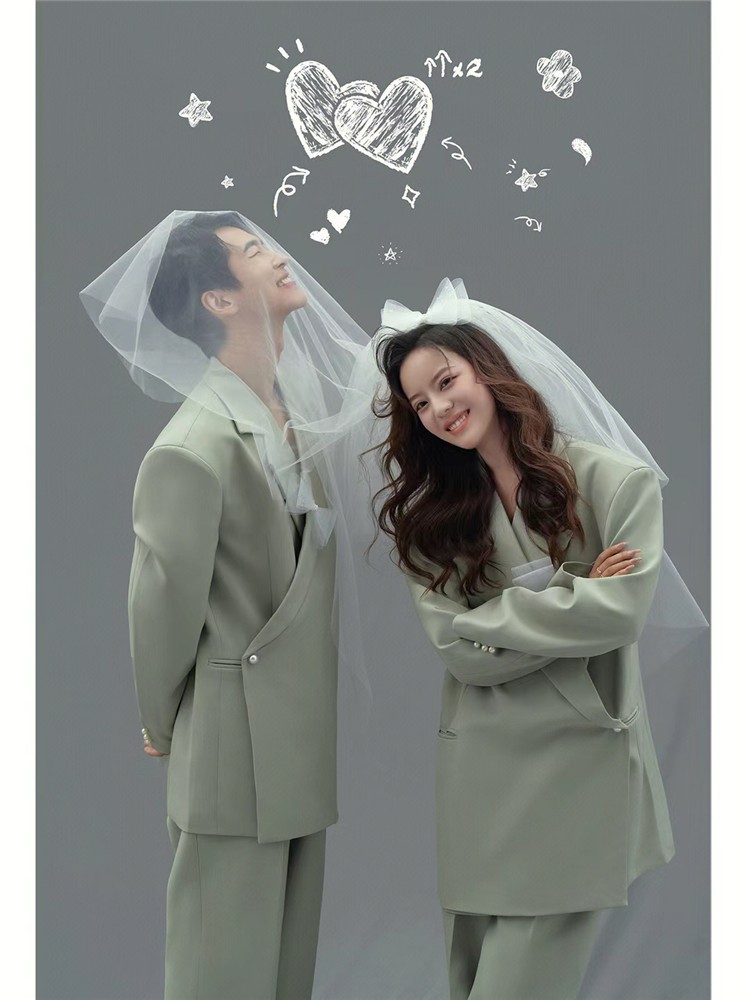 (2개) 새로운 스튜디오 커플 사진 초상화 의류 게으른 스타일 패션 이미지 사진 테마 웨딩 원피스 2022 그린 세트