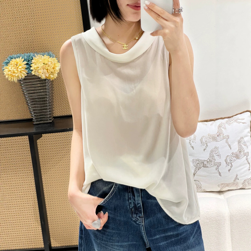 Live-Streamed Direct Sales: Stylish Silk Velvet Top with a Tie at the Back, 2026 Summer Casual Youthful Polka Dot Sleeveless Blouse Live-Streamed Direct Sales: Stylish Silk Velvet Top with a Tie at the Back, 2026 Summer Casual Youthful Polka Dot Sleeveless Blouse