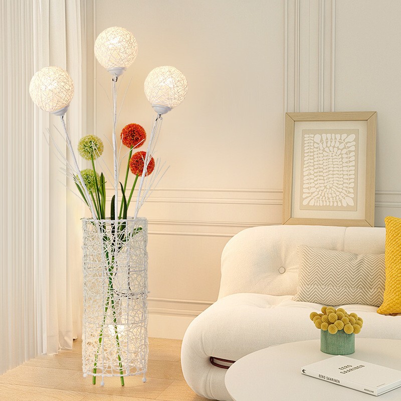 Rattan Floor Lamp with Creative Floral Design, Chinese-Style Zen Tea Room, Living Room Lamp, Bedroom Bedside Lamp, Rattan Art Ambiance Lighting