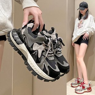 Sports Are Indispensable, the Sports Shoes Here Are the Real Sports Shoes, Fashionable and Comfortable! Gray Black