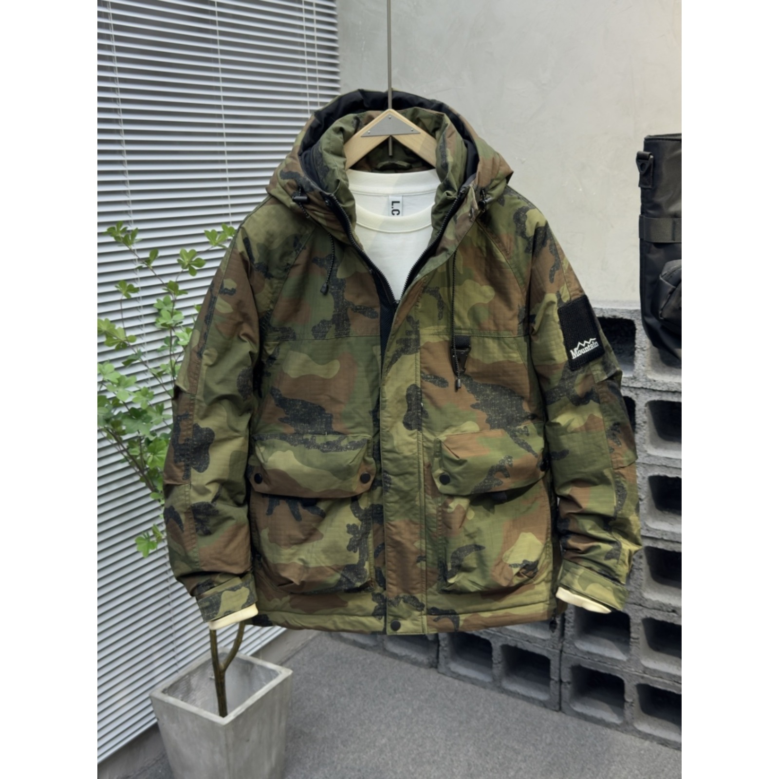 Velvet winter camouflage hoody