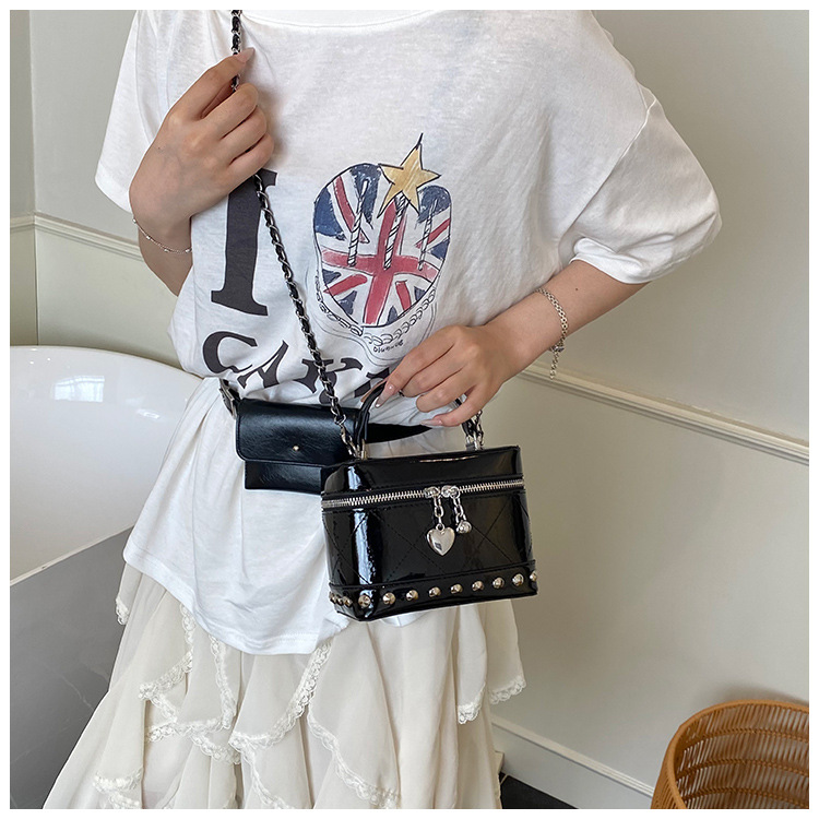Korean style fashionable handbag for women 2025 summer new style small square bag, simple embroidered thread chain single-shoulder crossbody bag undefined