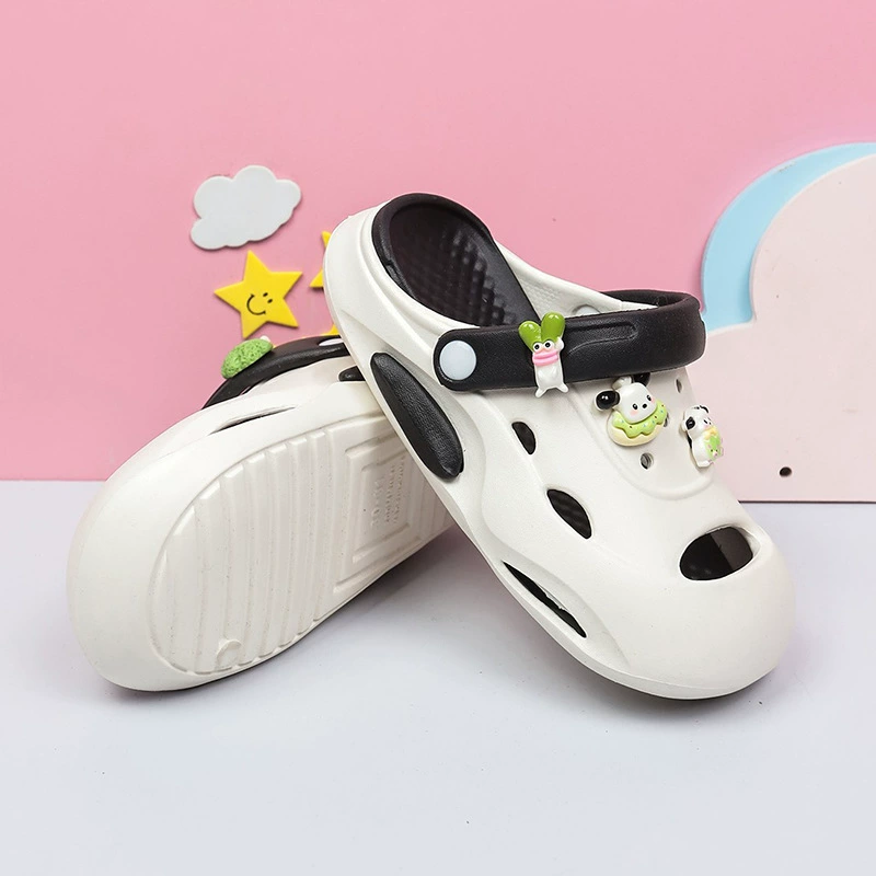 2025 Детские летние новые сандалии, повседневные с мягкой подошвой, нескользящие, удобные, двухцветная подошва, аксессуары с мультяшным принтом, обувь в стиле крокодила, оптом