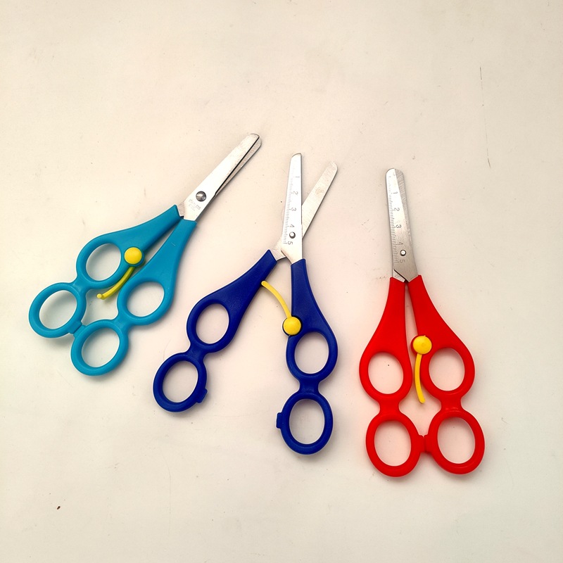 外贸6寸训练四孔弹力剪刀 厂家17cm儿童手工辅助弹簧四环剪