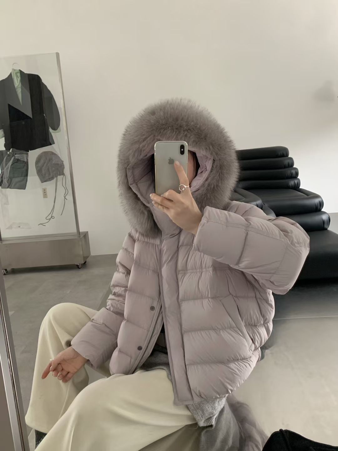 보라색 여우 모피 칼라 정품 재고 있음