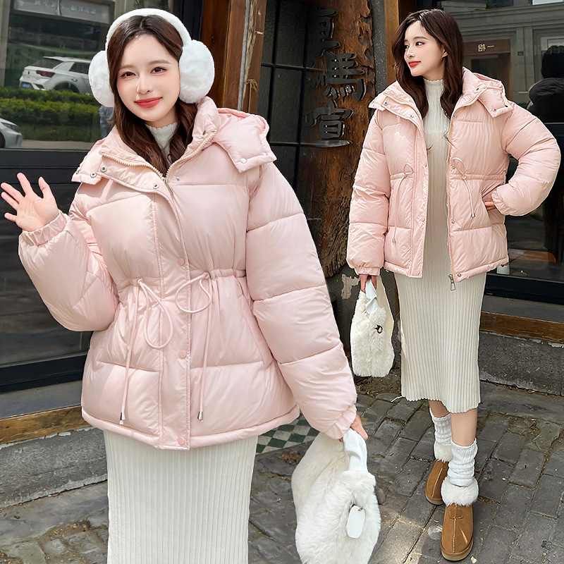 Otoño y invierno de 2025, nueva ropa de algodón coreana para mujeres con gorras de cintura delgadas y chaqueta corta de algodón de dopamina gruesa