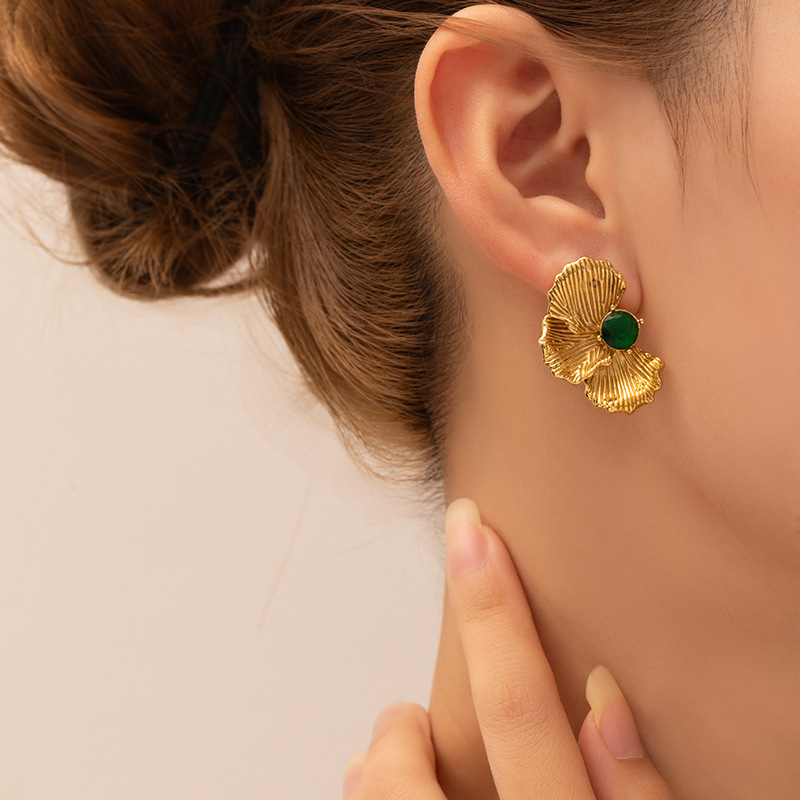 1 Paar Elegant Bloemen Titanium Staal Oorknopjes display picture 1