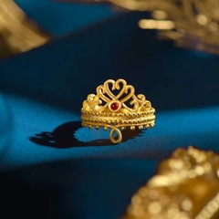 Gold-plated brass open-mouthed ring for women, a temperament jewelry piece - Yueshan Sand Gold Crown Ring, a birthday gift for best friends