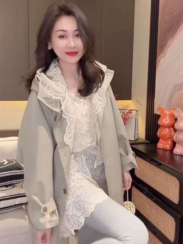2025胖mm大码韩版蕾丝拼接设计冲锋衣百搭显瘦遮肉通勤风风衣|undefined
