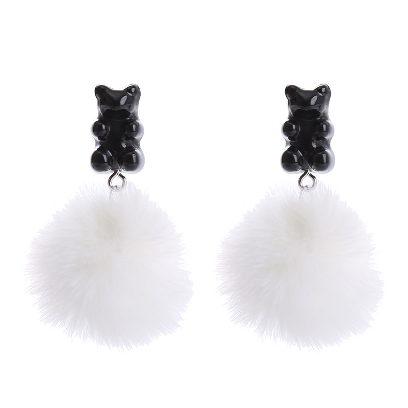 18g Weight Earrings Classification 1 Pair Quantity Daily Occasion Resin Material Bear Pattern Women'S Gender Epoxy Design Fashion Style Fashion Bear Resin Epoxy Women's Earrings 1 Pair 12