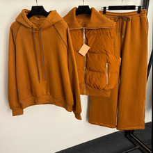 �����¿ů�������b���wlogo��ĸ�޷��R�������L���Bñ�ӽq���b