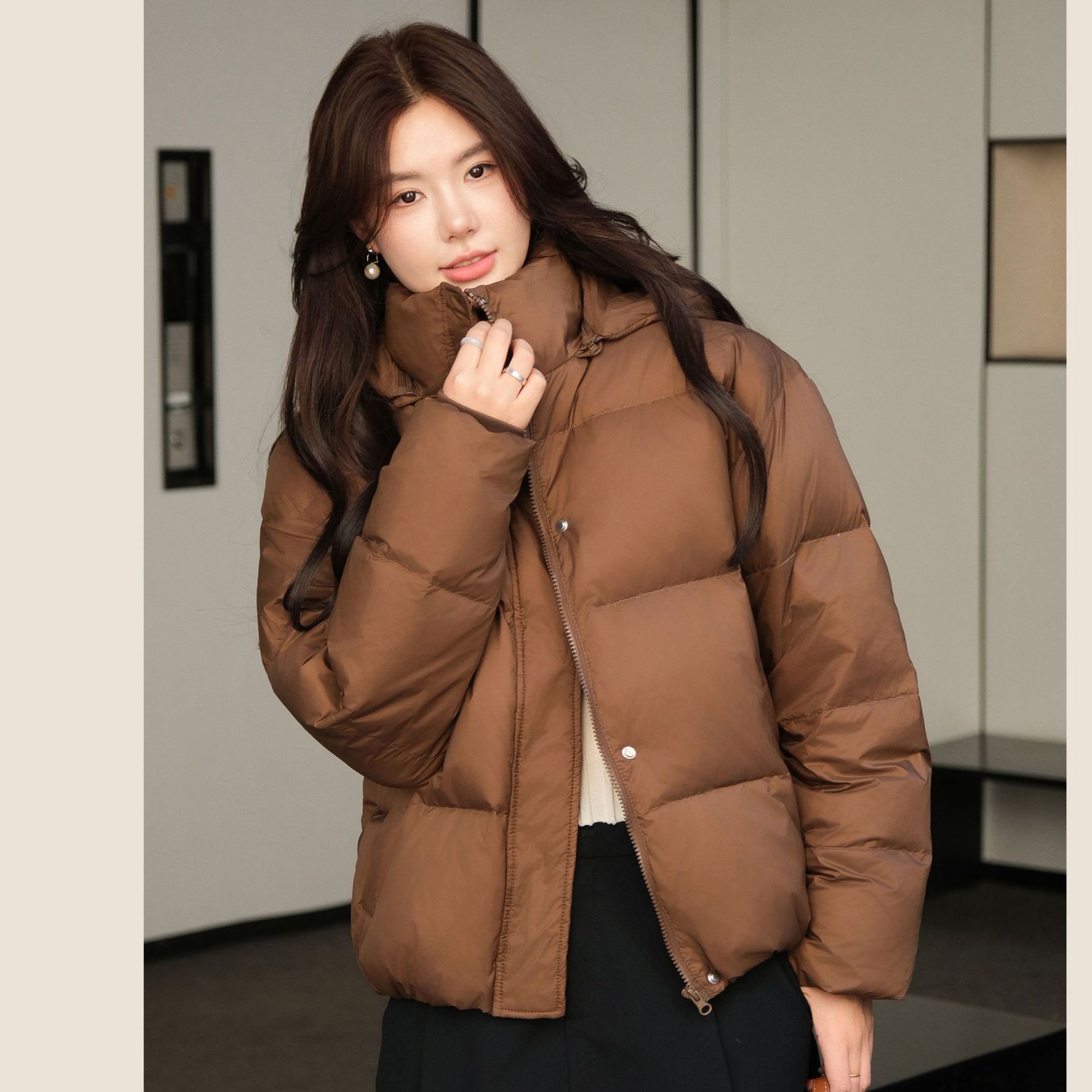 短款泡芙羽绒服女冬季2024新款高级感加厚白鸭绒面包服超好看外套