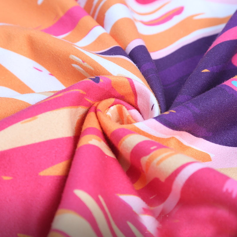 Suministro directo de fábrica de microfibra para niños con capucha Toalla de baño de playa suave absorbente capa de secado rápido Toalla de playa al por mayor