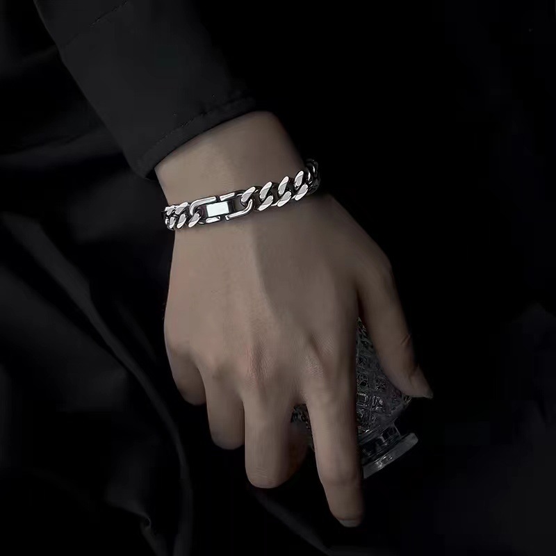 Men’s Cuban Link Bracelet Stainless Steel Waterproof Jewellery_voghion.com