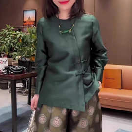 绿色圆领长袖衬衣女2025春季新款新中式国风复古设计减龄大码上衣