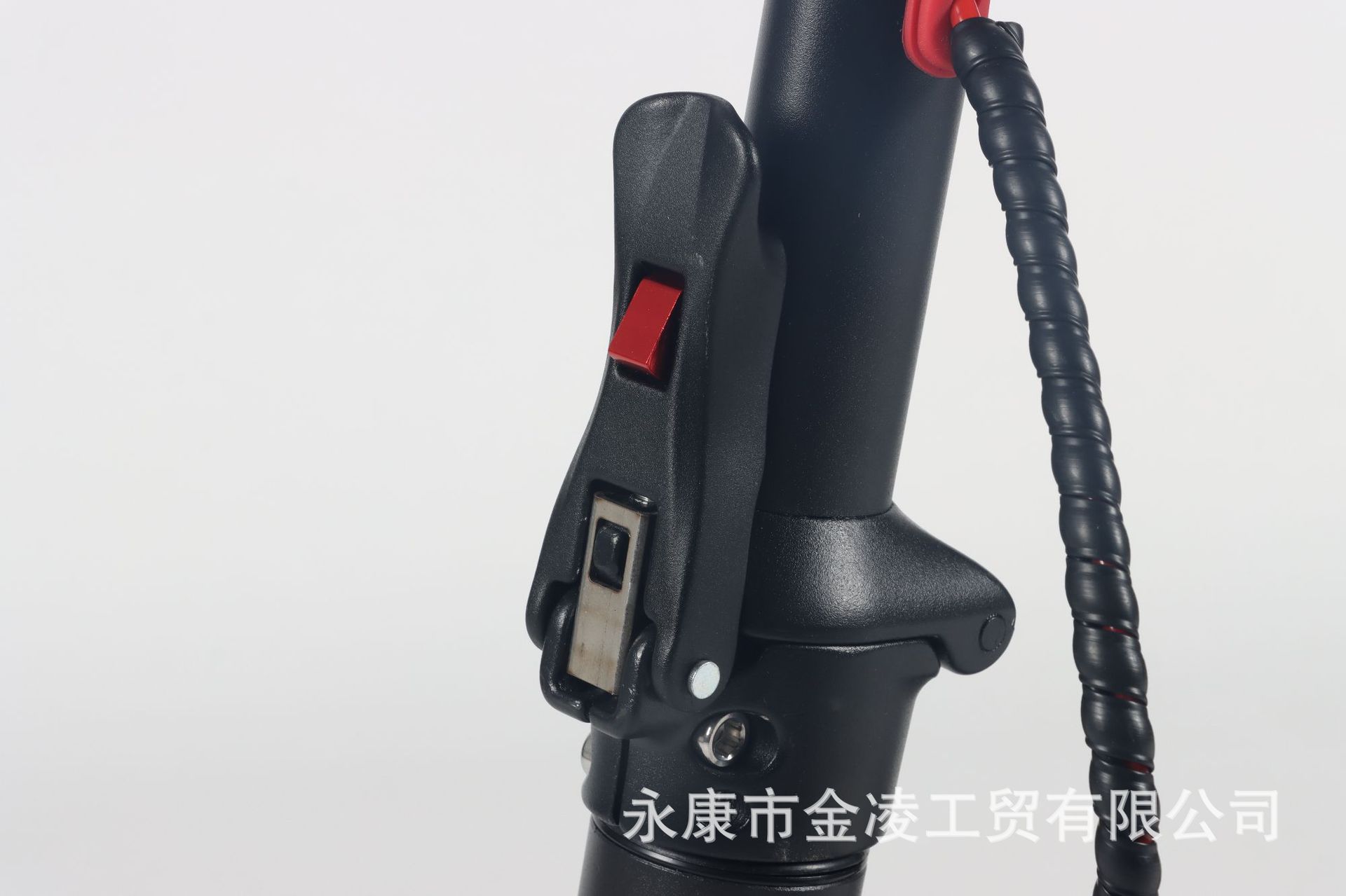 Factory Direct Sale Adult Electric Two-Wheeler 8.5inch Off-Road Scooter with Seat and Luggage Bag, Foldable Electric Vehicle