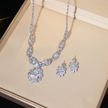 �����b �羳�W���r�г����ʯ���hins��ɫ������|�Ʒ��Ů