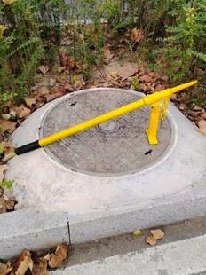 J8 Manhole Cover Pry Hook Tool Manhole Cover Hook Manhole Cover Hook t Manhole Cover Hook Sewer Cover Other G3