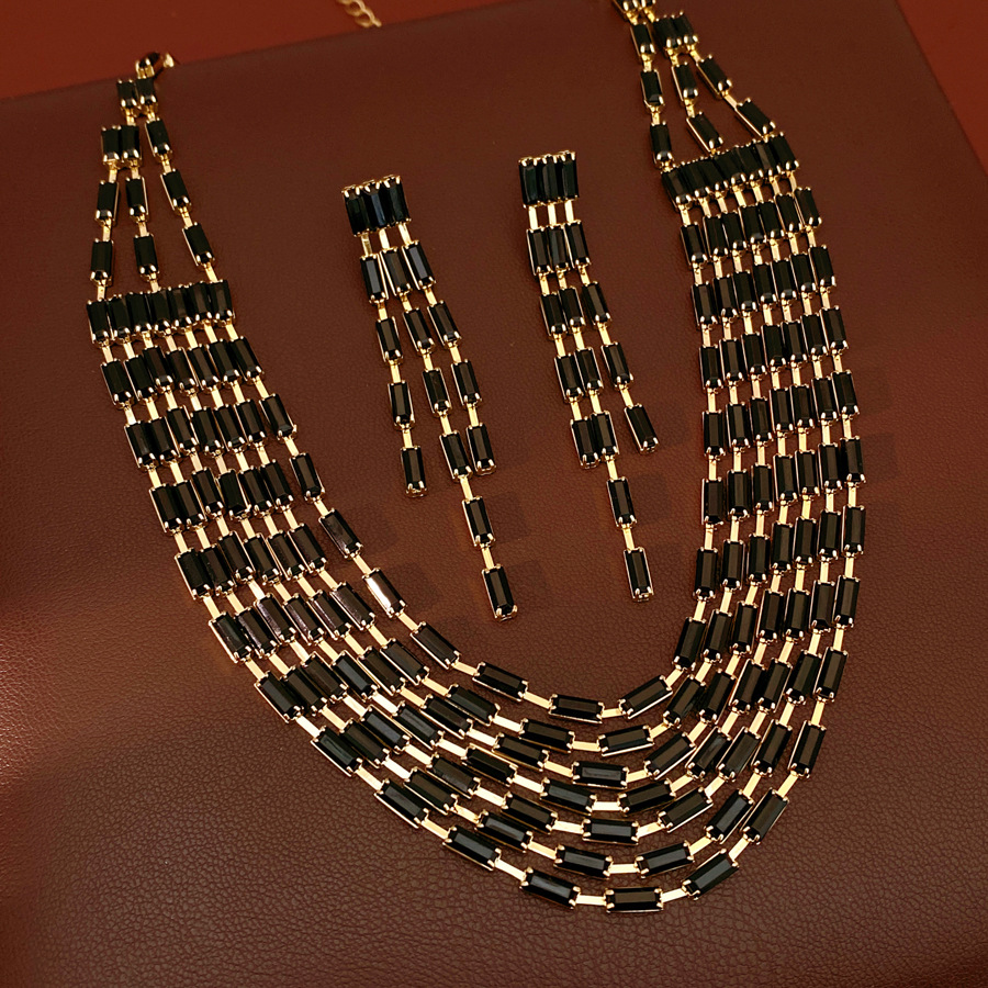 Resina rectangular de estilo europeo y americano empalmado collar de pendientes multicapa cadena de clavícula de moda lujo ligero conjunto de joyas de alta calidad
