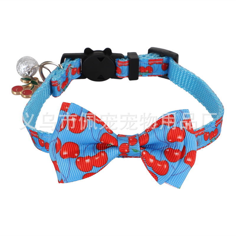 Nuevo producto Pet Fruit Bowknot Correas Cat Collar Bowknot Desmontable Mobile Belt Bell