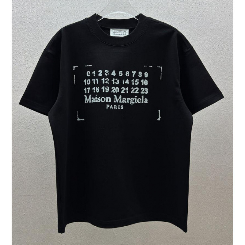 12 (black) / S