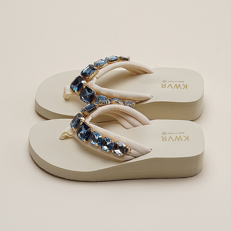 2026 New High-Heeled Sandals for the Beach, Non-Slip Flip-Flops with Rhinestones for Women, Suitable for Summer Outdoor Wear