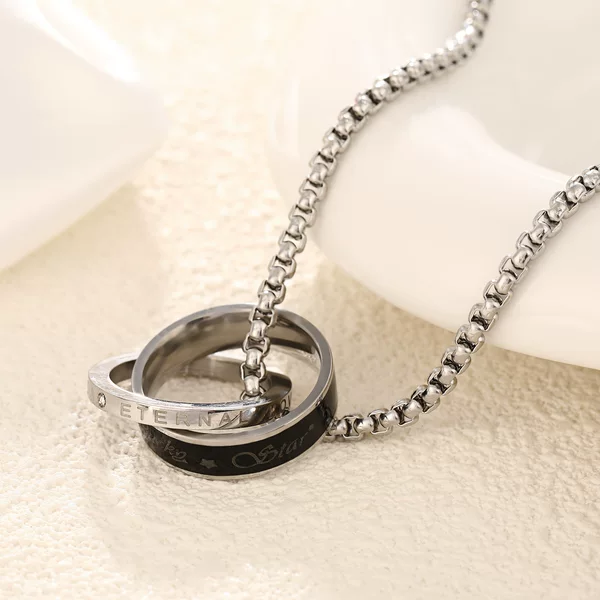 Necklace Men's Hip-hop Steel Titanium Color-free Double-ring Pendant Niche All-match Sweater Sweater Accessories Necklace