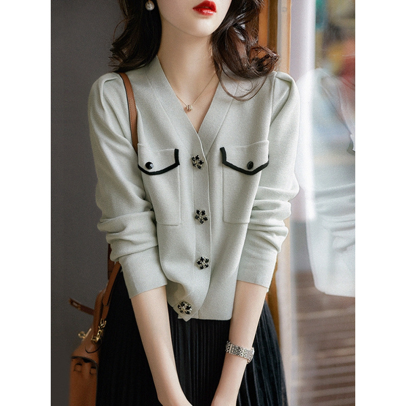 6931 Tweed Style Petal Button Four-Level Idle V Neck Knitted Cardigan Autum New Exquisite Fashion Contrasting Top