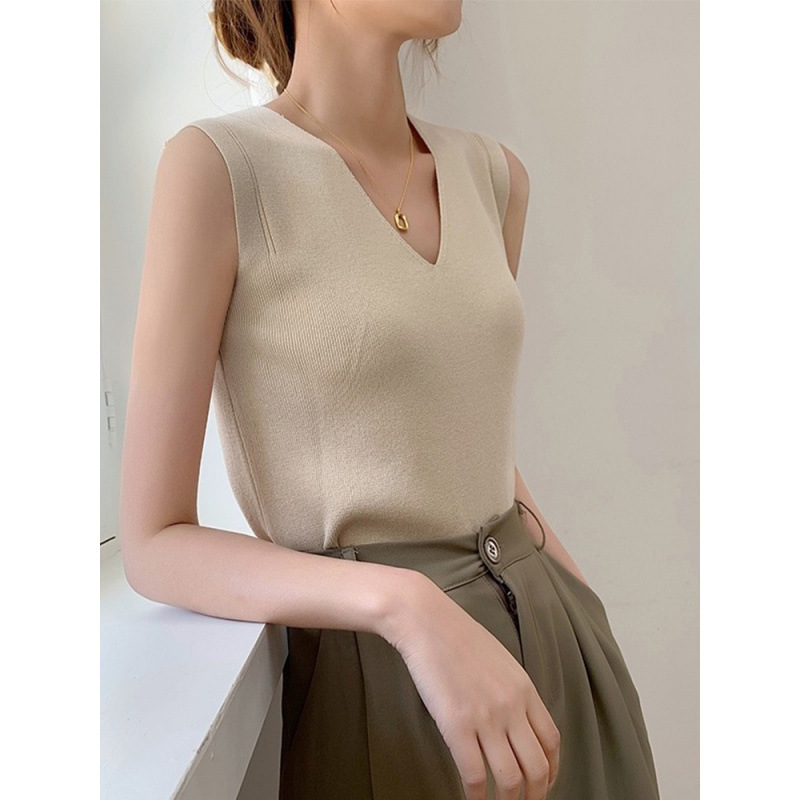 Camisole Women's Spring and Autum Knitwear V Neck Sleeveless Suit with Bottoming Shirt Fashionable Ice Silk Top
