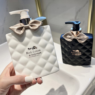 �Ϳ���Seˮ�����w��z���̝��aˮ����������w��һĨ���ղ���ā