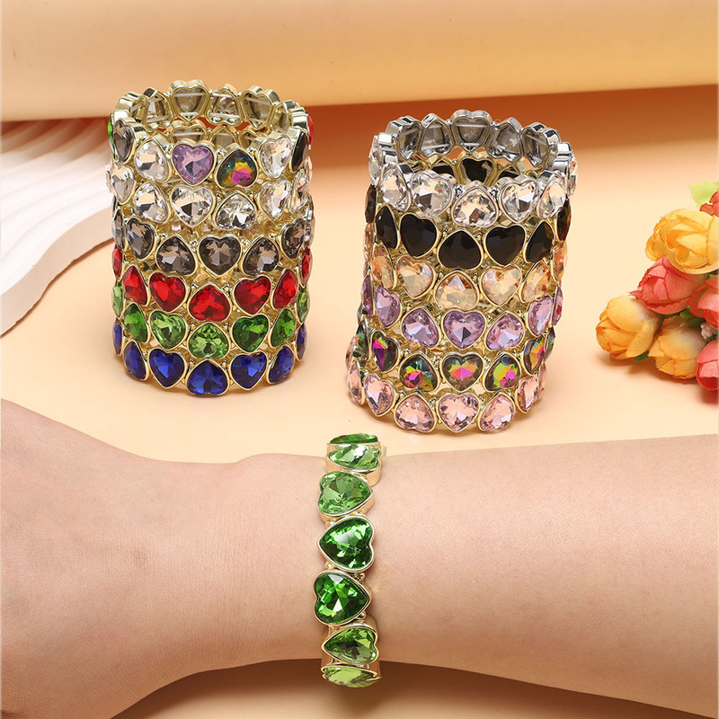 European and American Fashion New Gemstone Heart Bracelet Heart-Shaped Elastic Bracelet Bracelet Women's Trendy Clothing Accessories