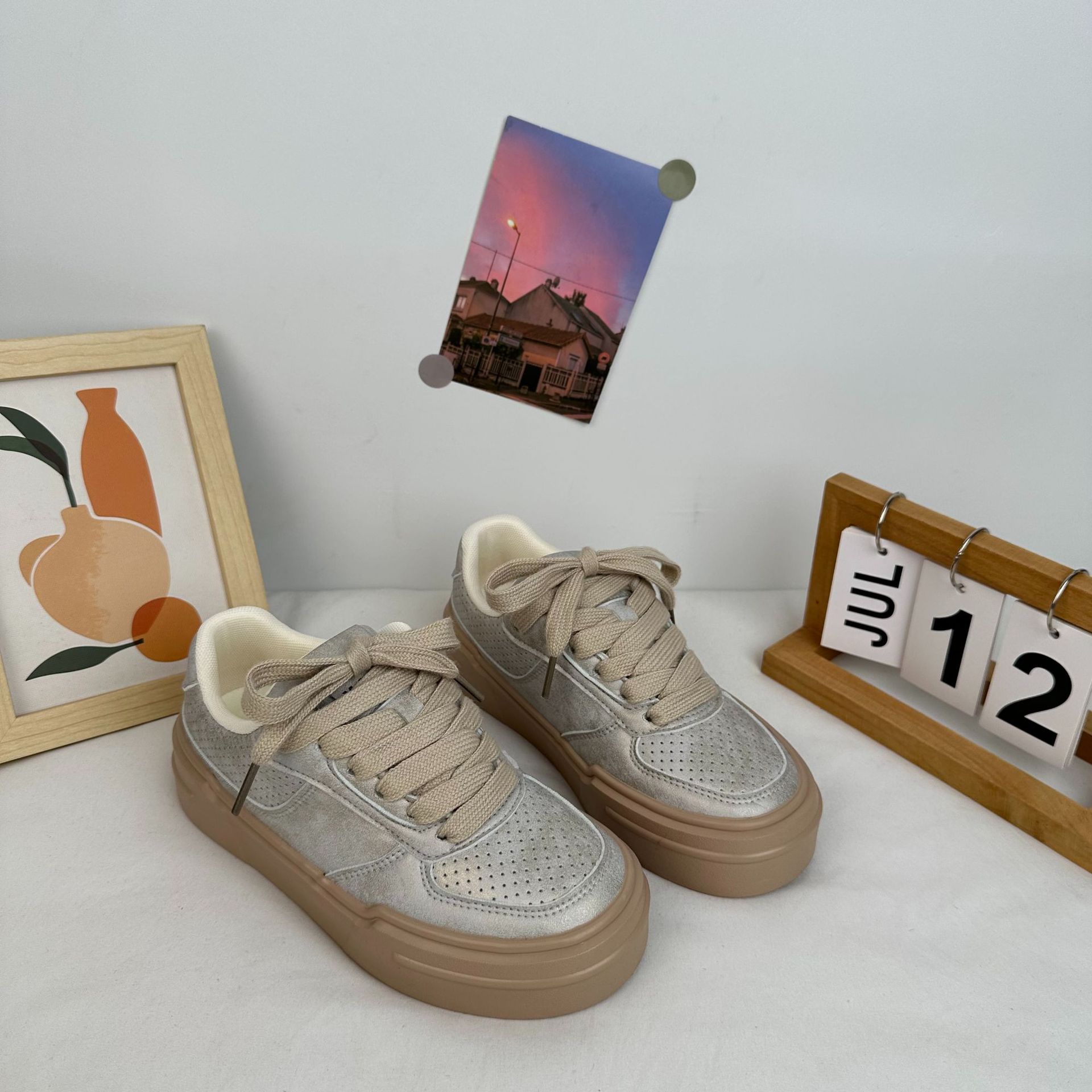 Yuanbo puerto frente a lazos zapatos de skate zapatos deportivos casuales coreanos versátiles zapatos de mujer 2024 nuevos zapatos blancos para mujeres