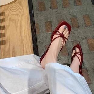 ���ы�ͬ�� ��ʽ���^�߸�Ь�����ָ�ƽ�כ���ЬŮ��Ƥ2025�ļ���