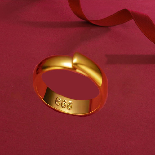 Fashionable gold-plated surface ring, high-end couple's rings, open adjustable band, decorative jewelry.