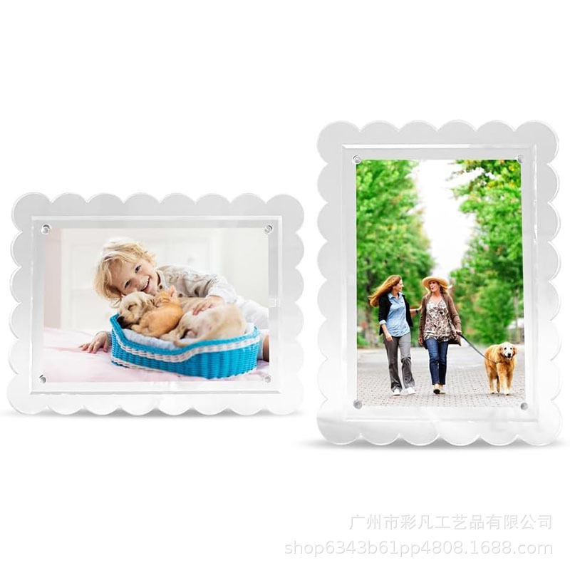 Acrylic fan-shaped transparent photo frame with magnetic desktop display for minimalist HD pictures Acrylic fan-shaped transparent photo frame with magnetic desktop display for minimalist HD pictures
