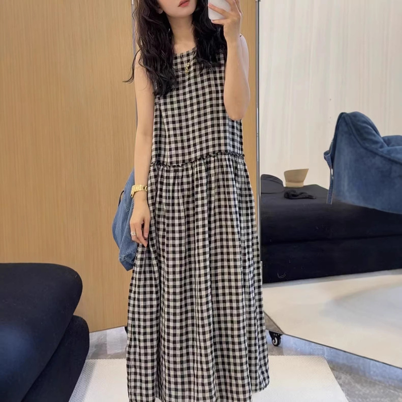 Japanese-Style Yarn-Dyed Linen Plaid Sleeveless Dress for Women, New Summer Vintage Artistic Loose Versatile Mid-Length Dress Japanese-Style Yarn-Dyed Linen Plaid Sleeveless Dress for Women, New Summer Vintage Artistic Loose Versatile Mid-Length Dress