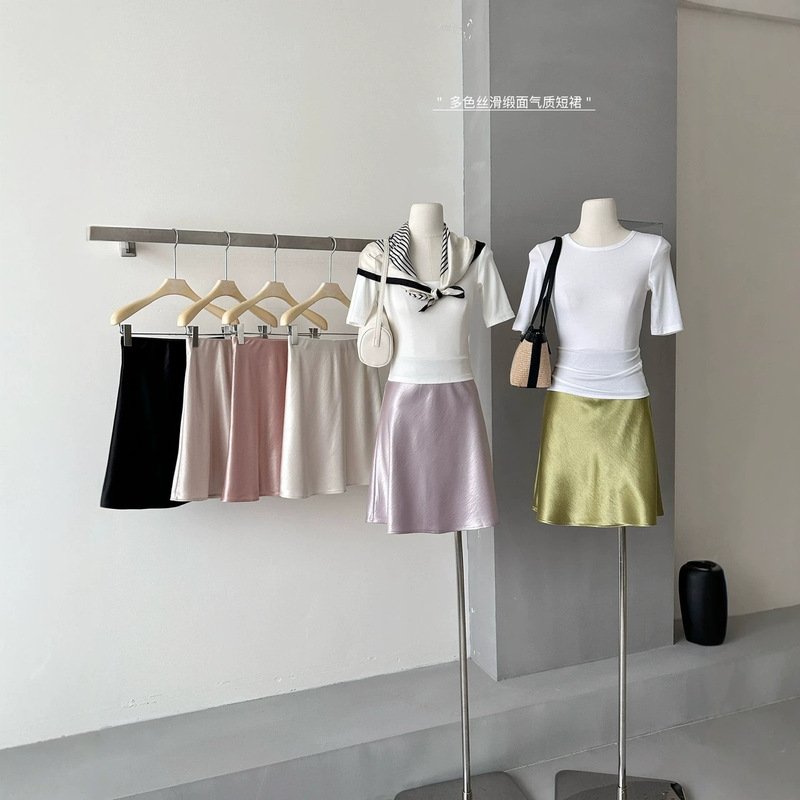 Minimalist Satin Skirt 2026 Summer New Arrival Glossy A-Line High-Waisted Acetate Short Skirt Versatile A-Line Skirt Minimalist Satin Skirt 2026 Summer New Arrival Glossy A-Line High-Waisted Acetate Short Skirt Versatile A-Line Skirt