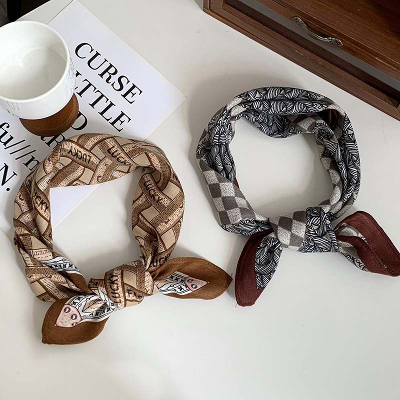 Buñuelo de seda cuadrado de alta sensación 2025 nuevo buñuelo de seda de impresión de algodón universal buñuelo de pelo de cuello buñuelo buñuelo