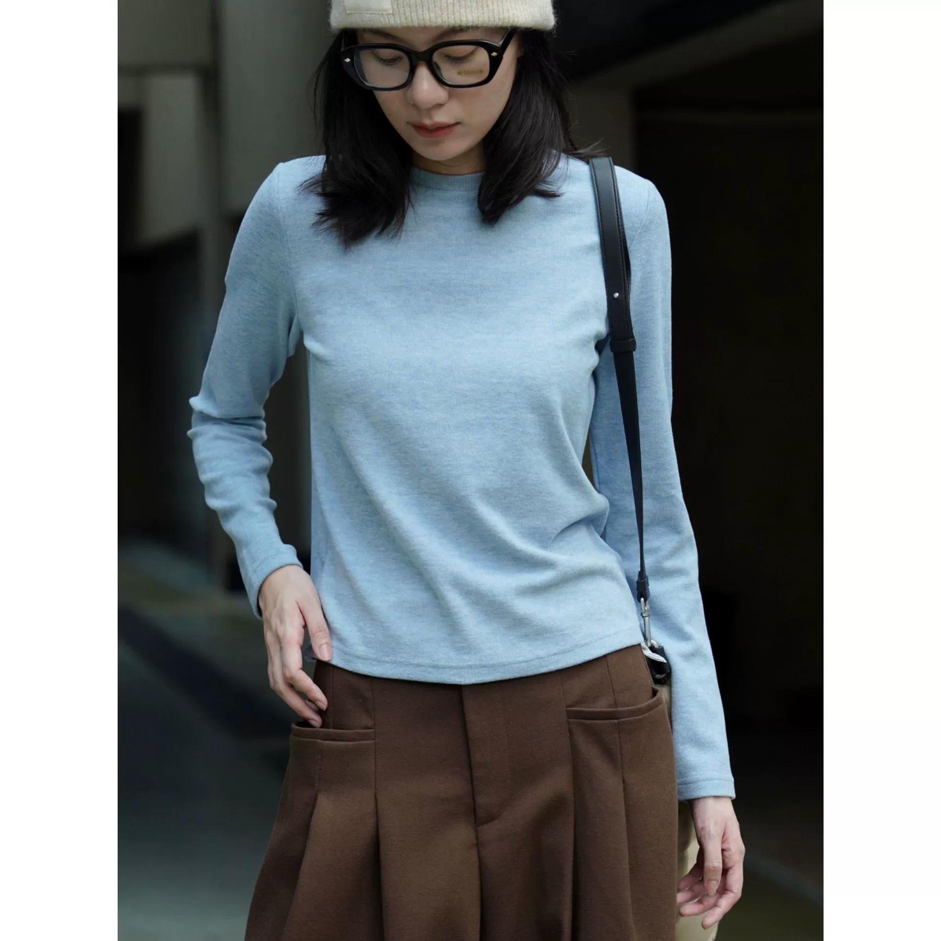 Новая зимняя Базовая футболка в простом Корейском стиле с круглым вырезом, свободная приталенная теплая основа, толстый Топ с длинным рукавом, женская