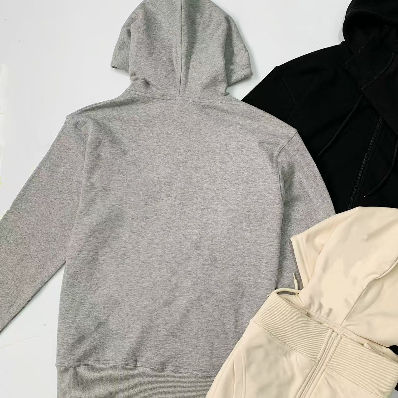 货号25A805秋季新款日系刺绣字母标休闲连帽拉链开衫卫衣