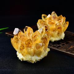 天然の黄色の水晶のクラスタの置物のブレスレットの装飾品は磁気を消して家の事務室の装飾品を浄化して祝日の贈り物を飾っています。