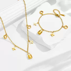 项链;首饰套装;手镯