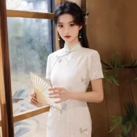 Китайский стиль Cheongsam 2024 Новая молодая девушка вышивка улучшенное Ретро кружево Повседневное платье средней длины Лето
