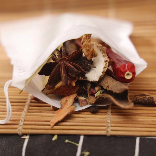 Spice packets wholesale, braising seasonings, cooking flavoring, kitchen seasonings, braised meat seasonings, household meat flavoring, versatile for all meat.