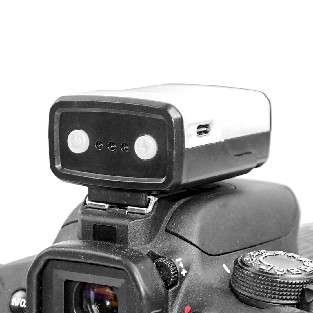 Camera, small flashing lamp, universal boots
