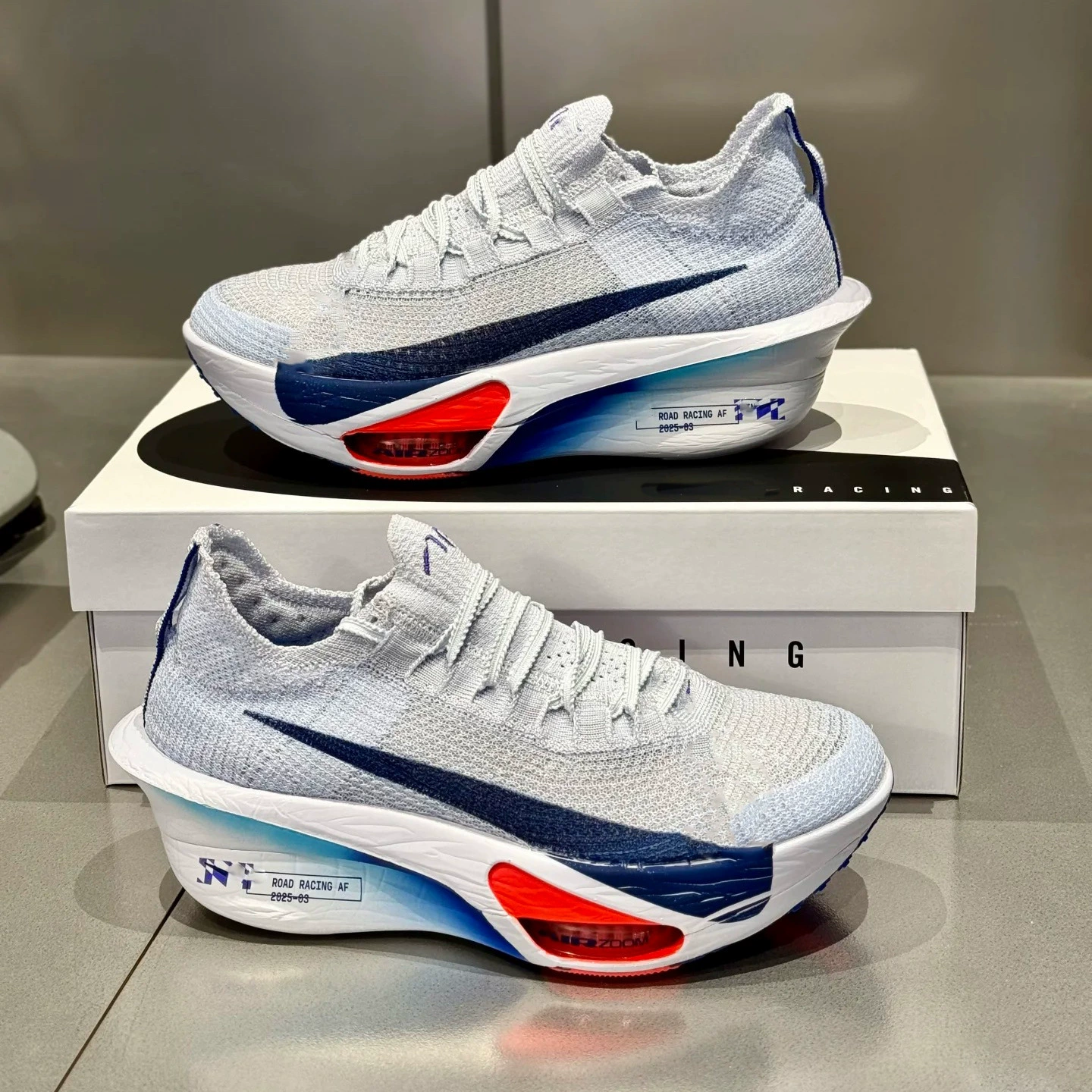 Pure Original Alphafly 3 Alpha Flight 3Rd Generation Marathon Lightweight Racing Cushioning and Rebound Sports Running Shoes