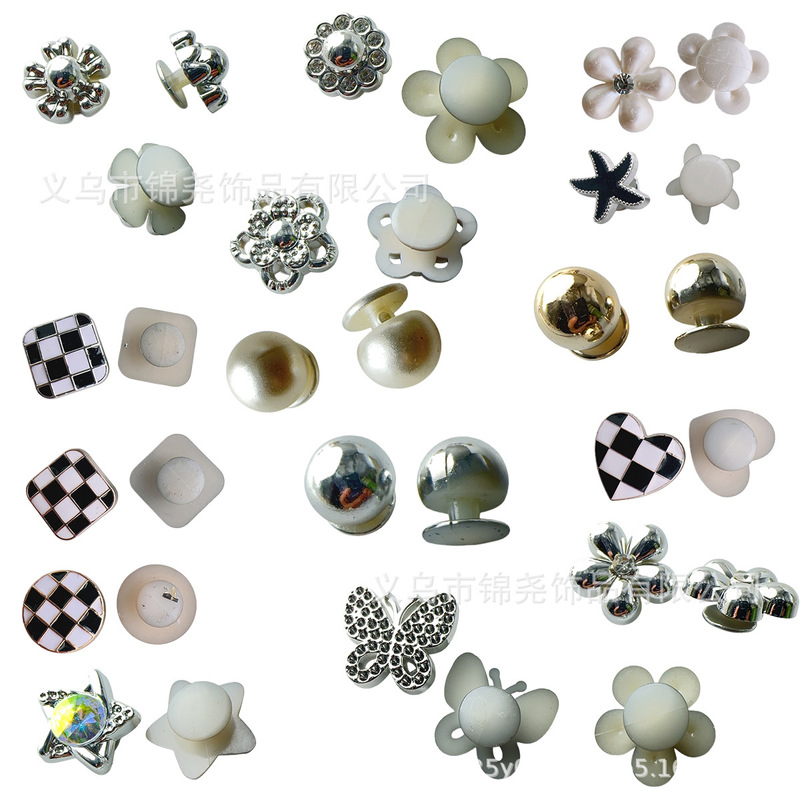 New Style Electroplated Flower Pearl Flower Black and White Heart-Shaped Square Integrated Starfish Hole Shoe Accessories Wholesale New Style Electroplated Flower Pearl Flower Black and White Heart-Shaped Square Integrated Starfish Hole Shoe Accessories Wholesale