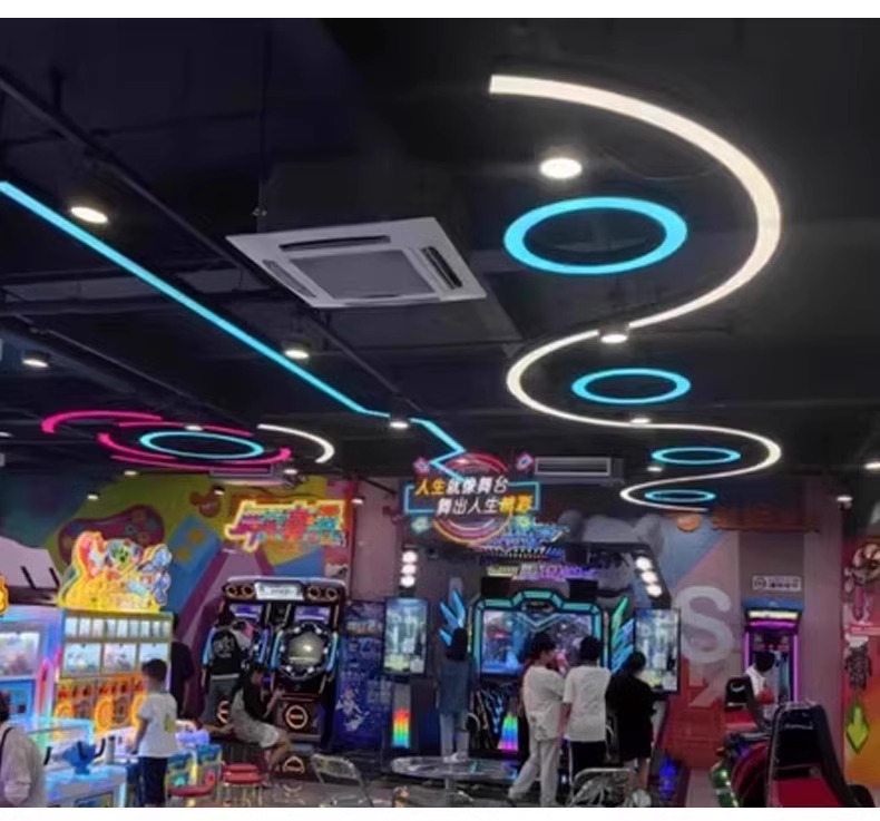 Ciudad de videojuegos lámpara de estilo animada ciudad de deportes electrónicos gimnasio centro comercial sala de baile café en línea parque infantil lámpara de atmósfera