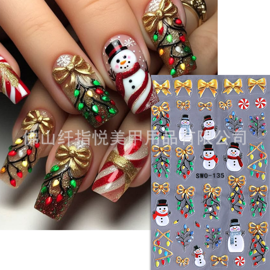 新款圣诞节美甲贴纸 5D浮雕立体圣诞雪人老人姜饼人雪花指甲贴花